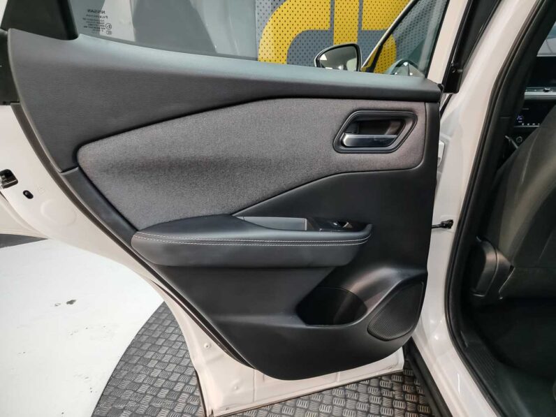 
								Nissan Qashqai full									