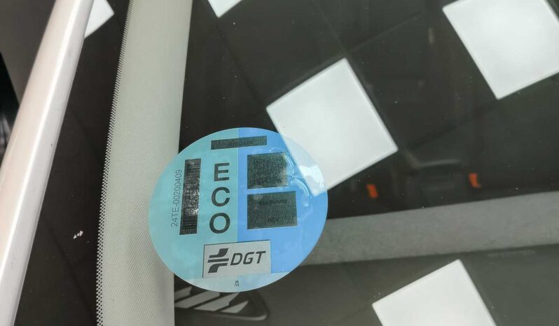 
								Nissan Qashqai full									