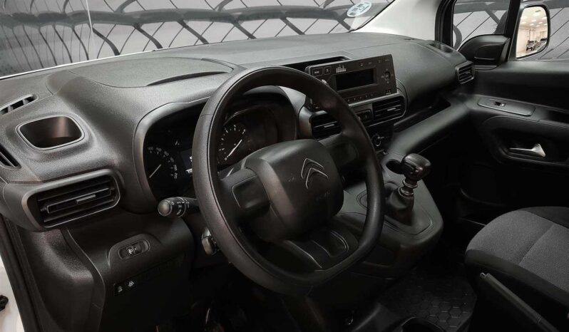 
								Citroen Berlingo full									