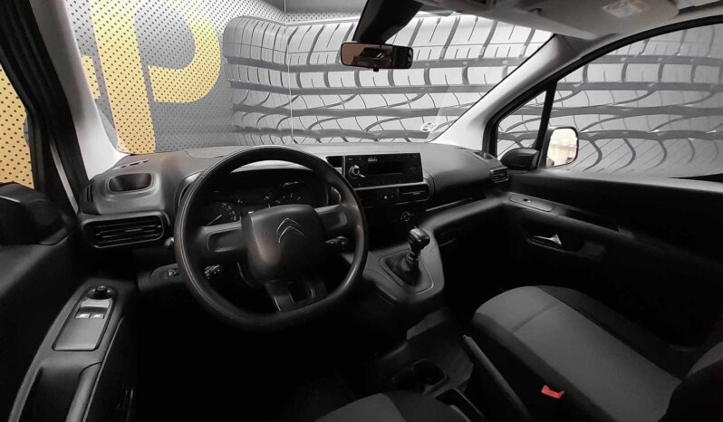 
								Citroen Berlingo full									
