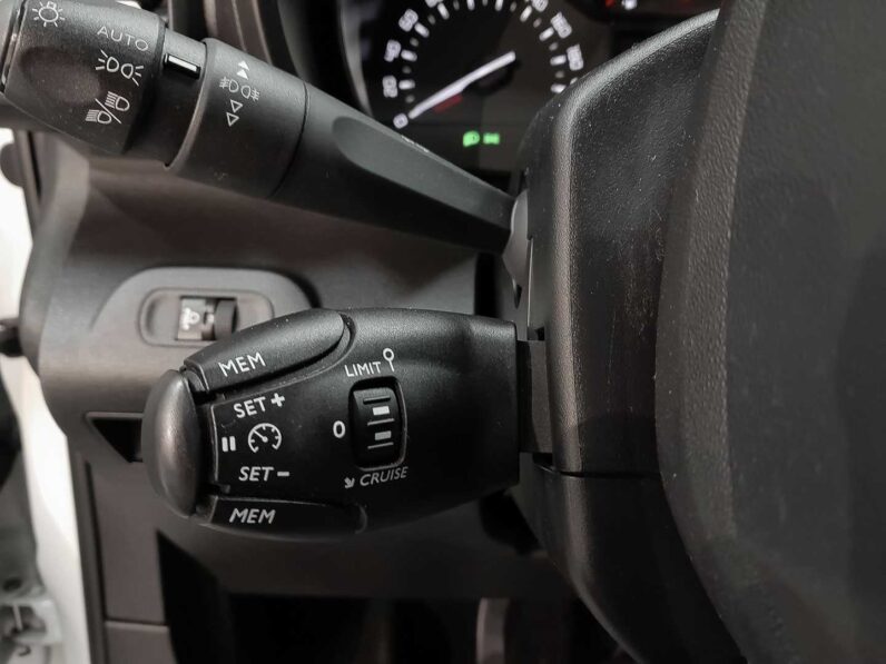 
								Citroen Berlingo full									