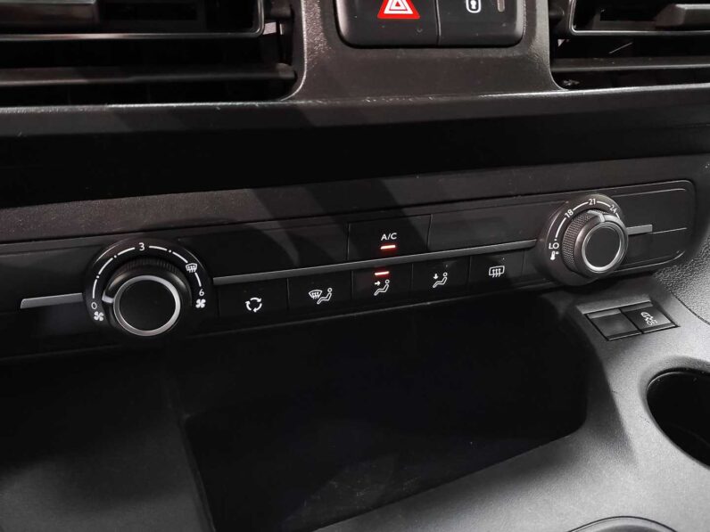 
								Citroen Berlingo full									