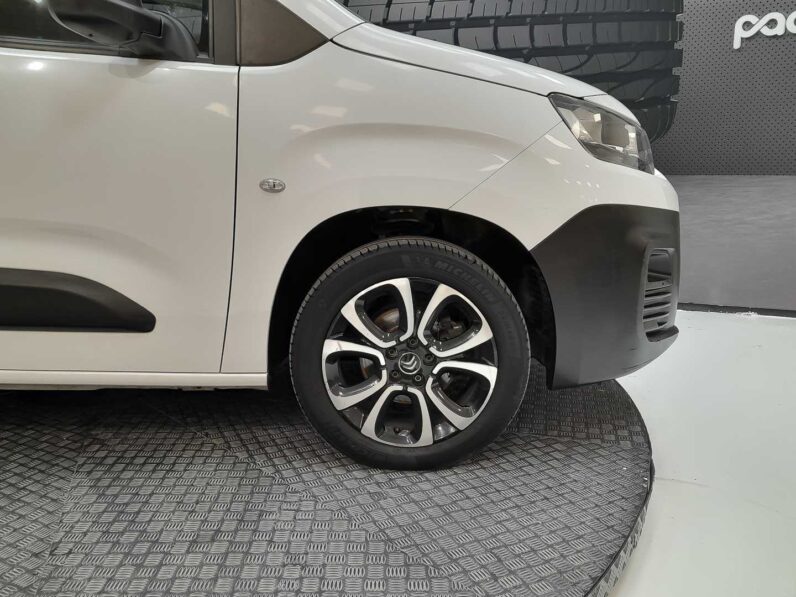 
								Citroen Berlingo full									