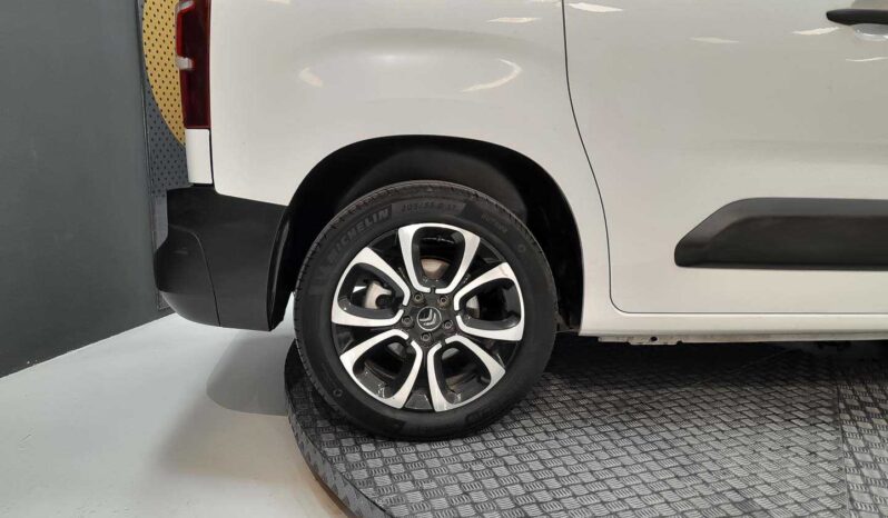 
								Citroen Berlingo full									