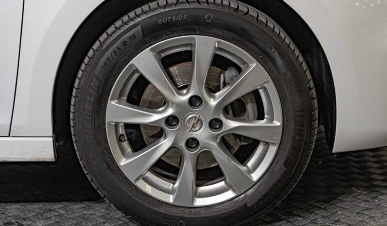 
								OPEL Corsa full									