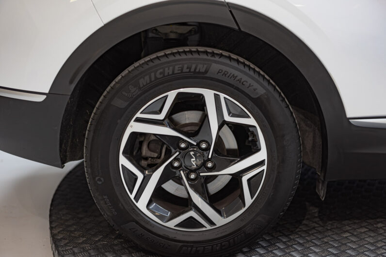 
								Kia Sportage CONCEPT full									
