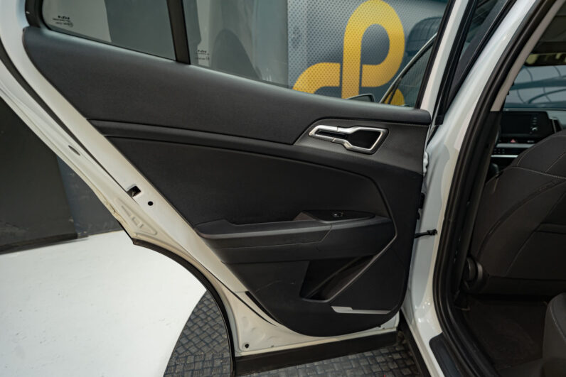 
								Kia Sportage CONCEPT full									
