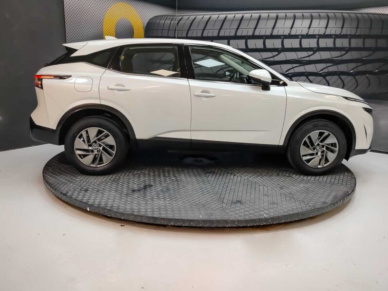 
								Nissan Qashqai ACENTA full									