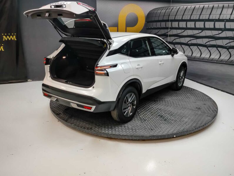 
								Nissan Qashqai ACENTA full									