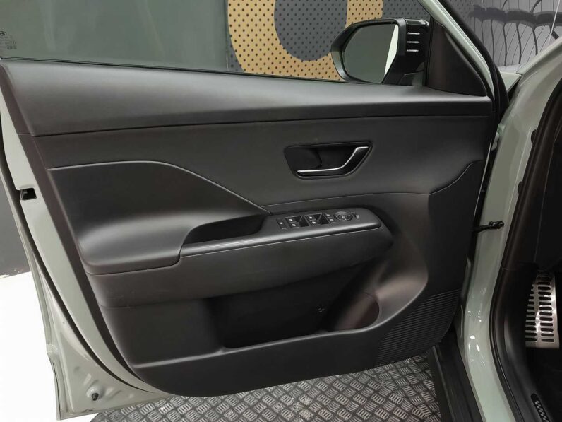 
								Hyundai Kona N LINE full									