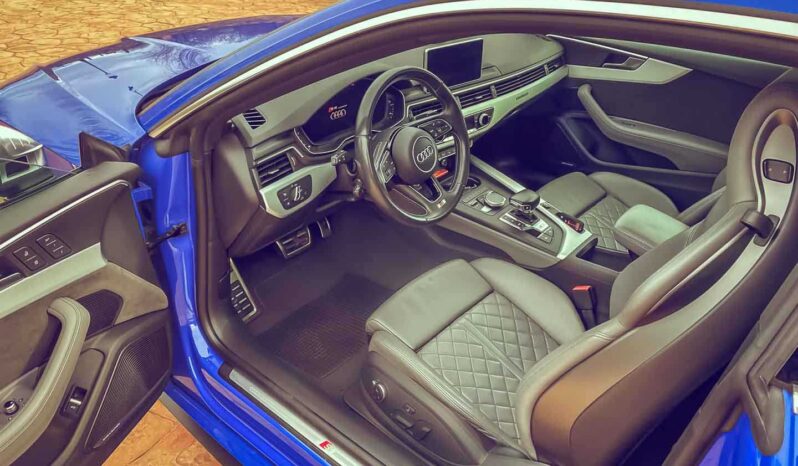 
								Audi S5 COUPÉ full									
