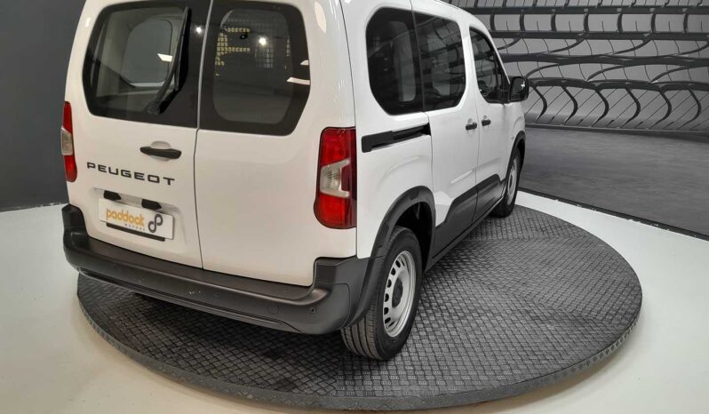 
								Peugeot Rifter ALLURE full									