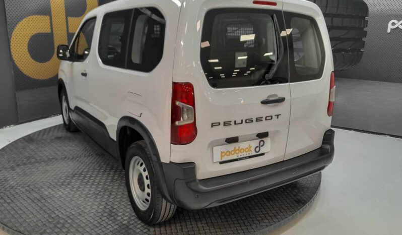 
								Peugeot Rifter ALLURE full									