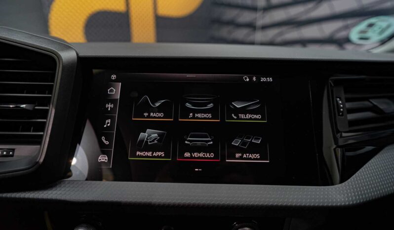 
								Audi A1 ADVANCED full									