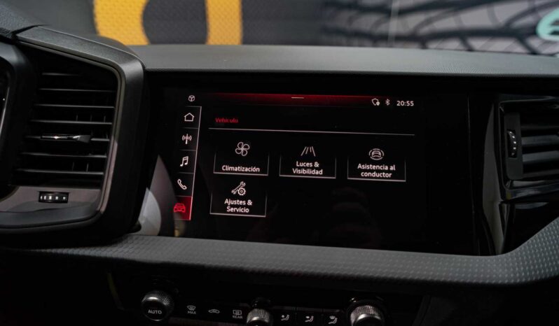 
								Audi A1 ADVANCED full									