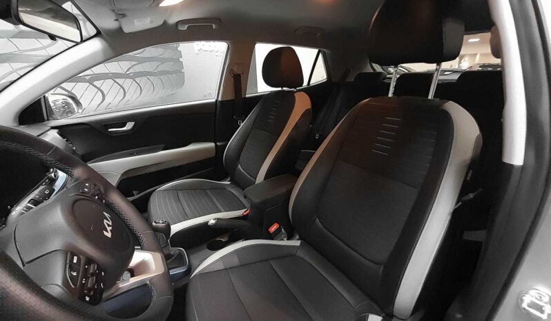 
								Kia Stonic STYLE EDITION full									