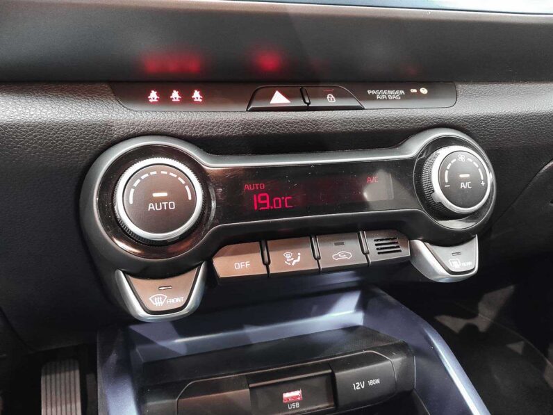 
								Kia Stonic STYLE EDITION full									