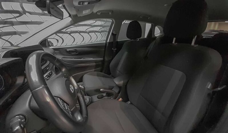 
								Hyundai i20 KLASS full									