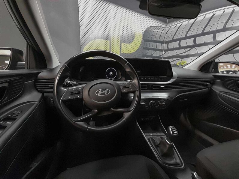 
								Hyundai i20 KLASS full									