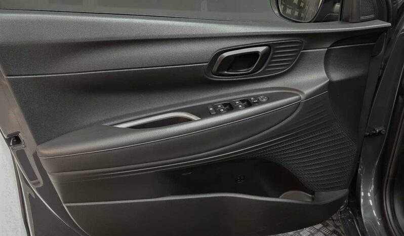 
								Hyundai i20 KLASS full									