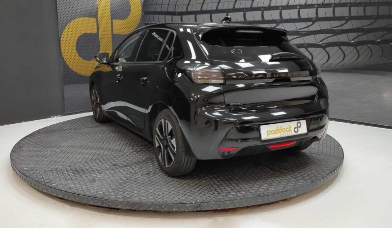 
								Peugeot 208 STYLE full									