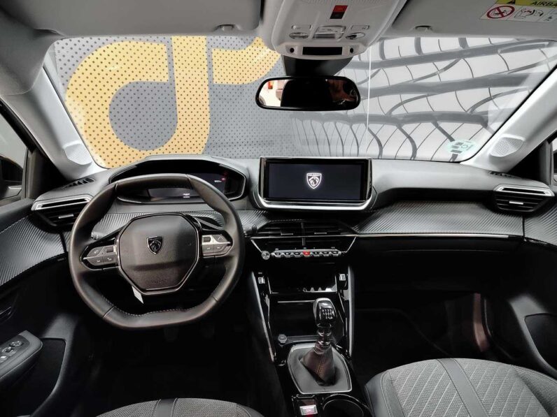 
								Peugeot 208 ALLURE full									