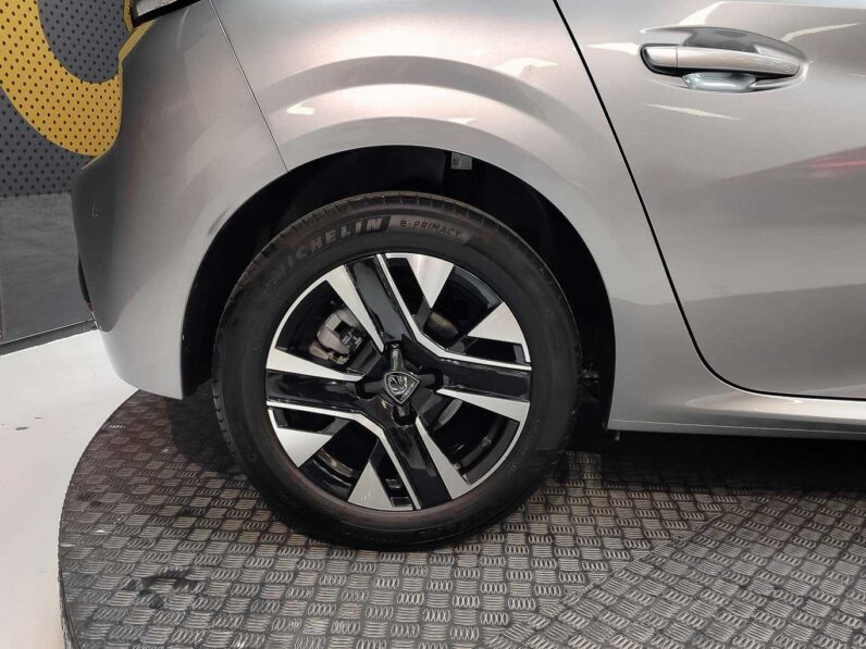 
								Peugeot 208 ALLURE full									