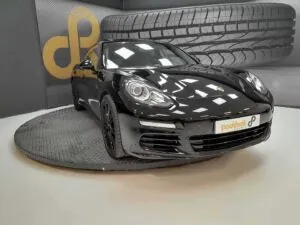 Porsche Panamera 4S