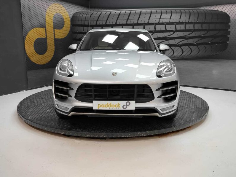 
								Porsche Macan TURBO full									