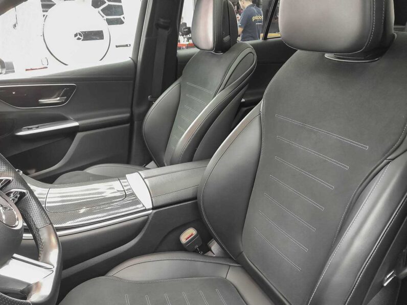 
								MercedesBenz GLC 300D 4 MATIC full									