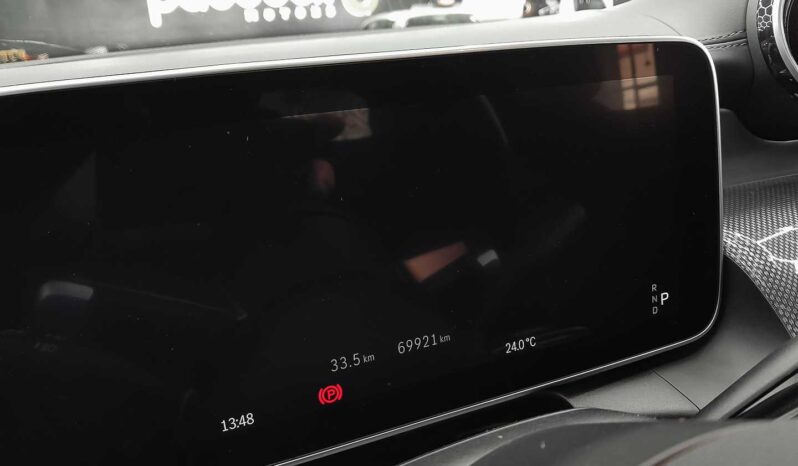 
								MercedesBenz GLC 300D 4 MATIC full									