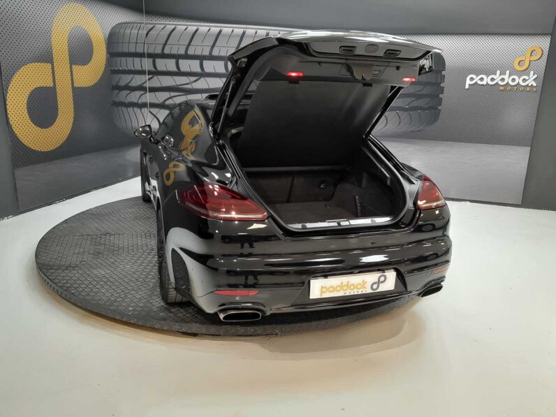 
								Porsche Panamera 4S full									