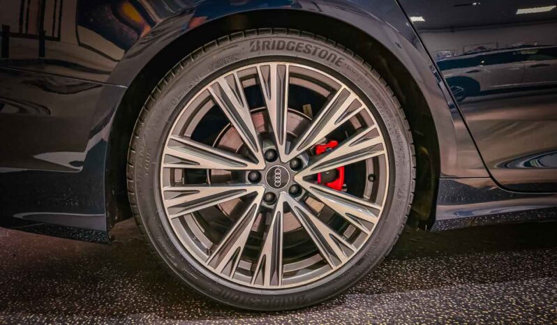 
								Audi A6 COMPETITION full									