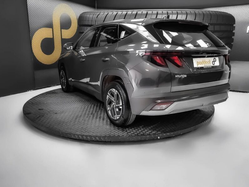 
								Hyundai TUCSON MAXX full									