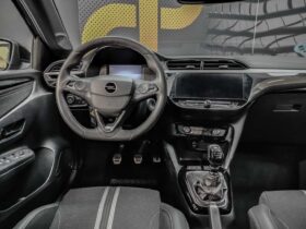 OPEL Corsa GS LINE