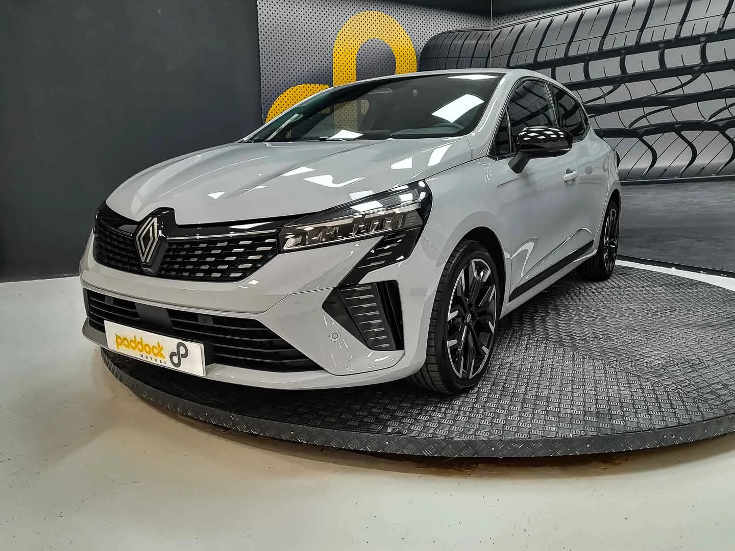 Renault CLIO TECHNO