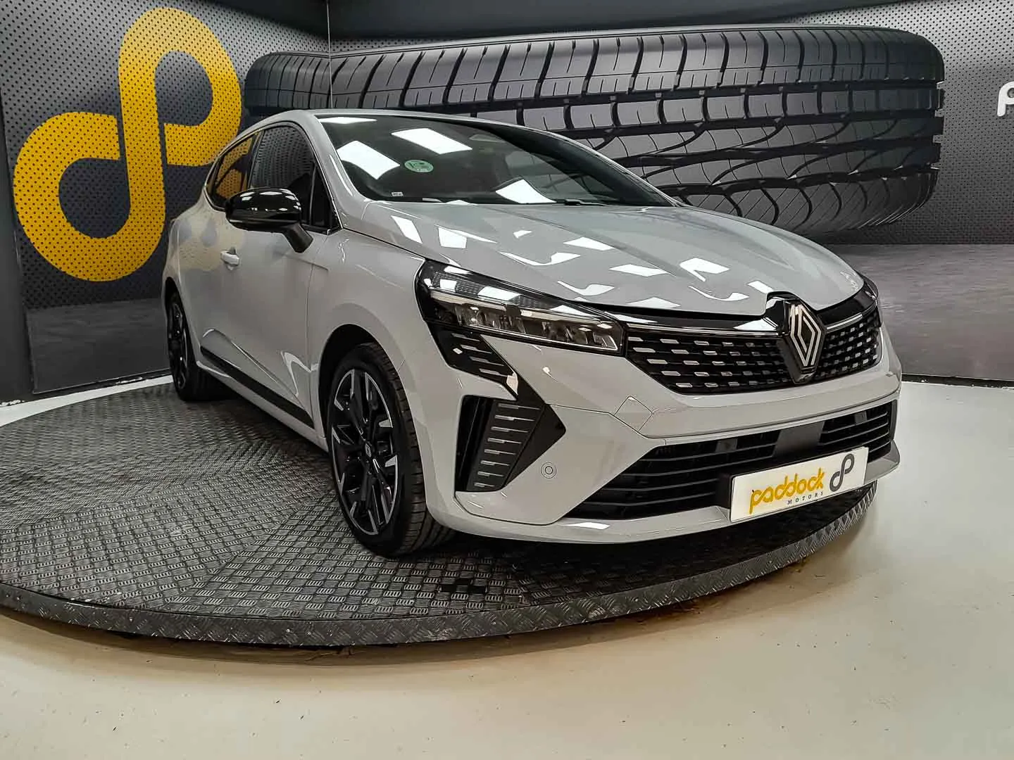 Renault CLIO TECHNO