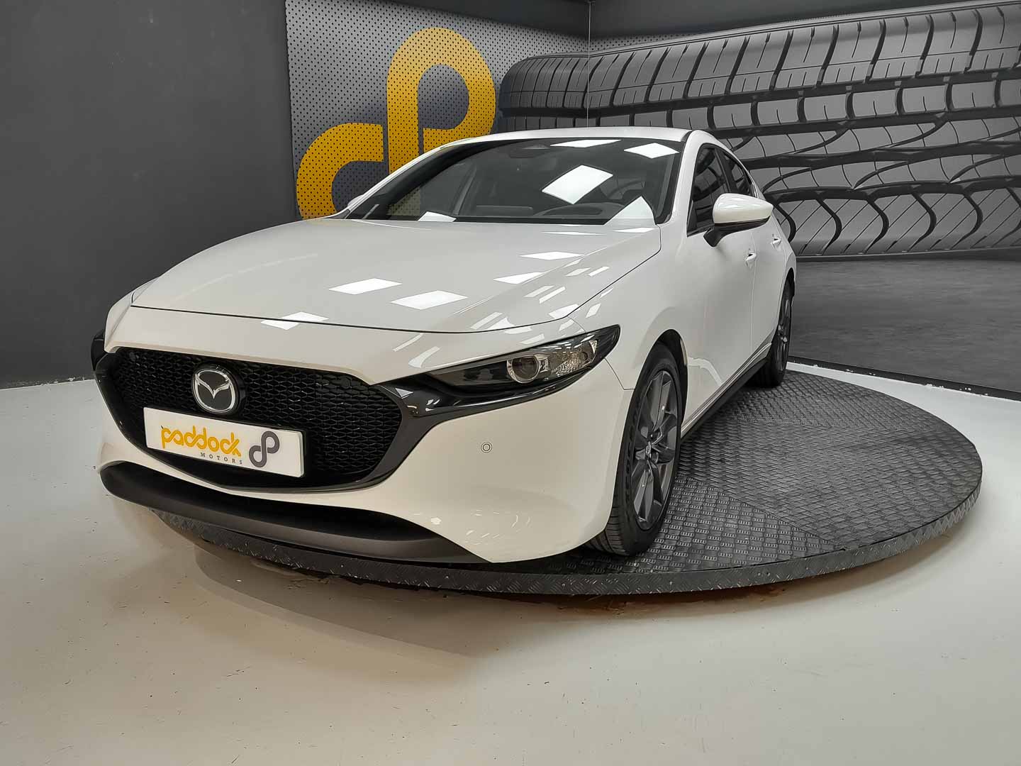 Mazda Model 3 CENTRE-LINE