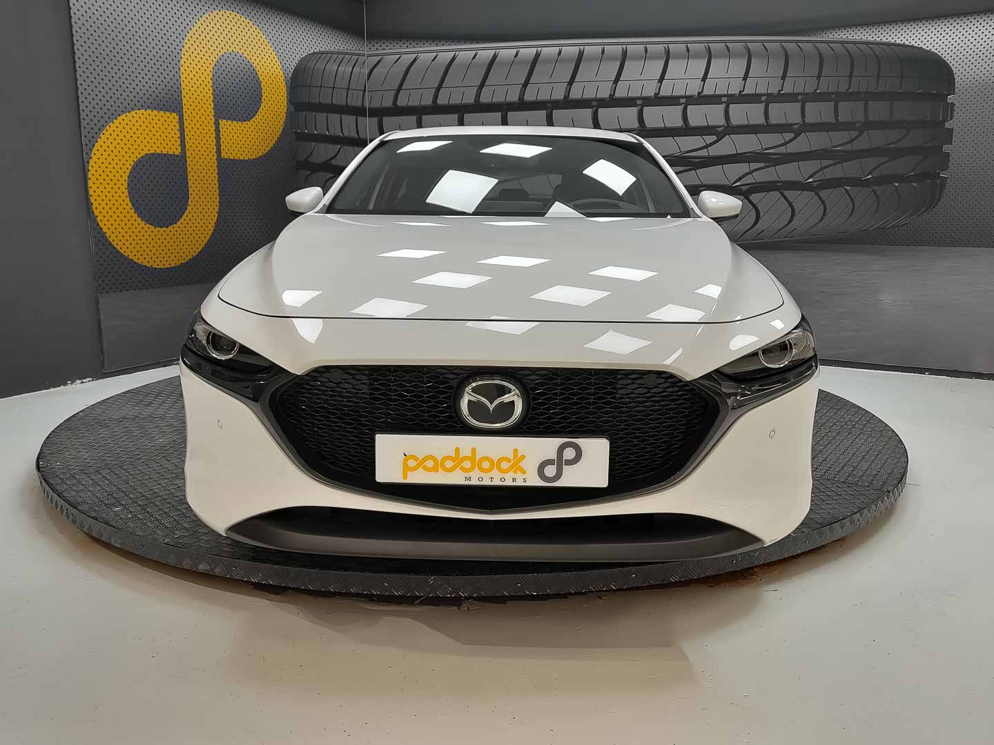 Mazda Model 3 CENTRE-LINE
