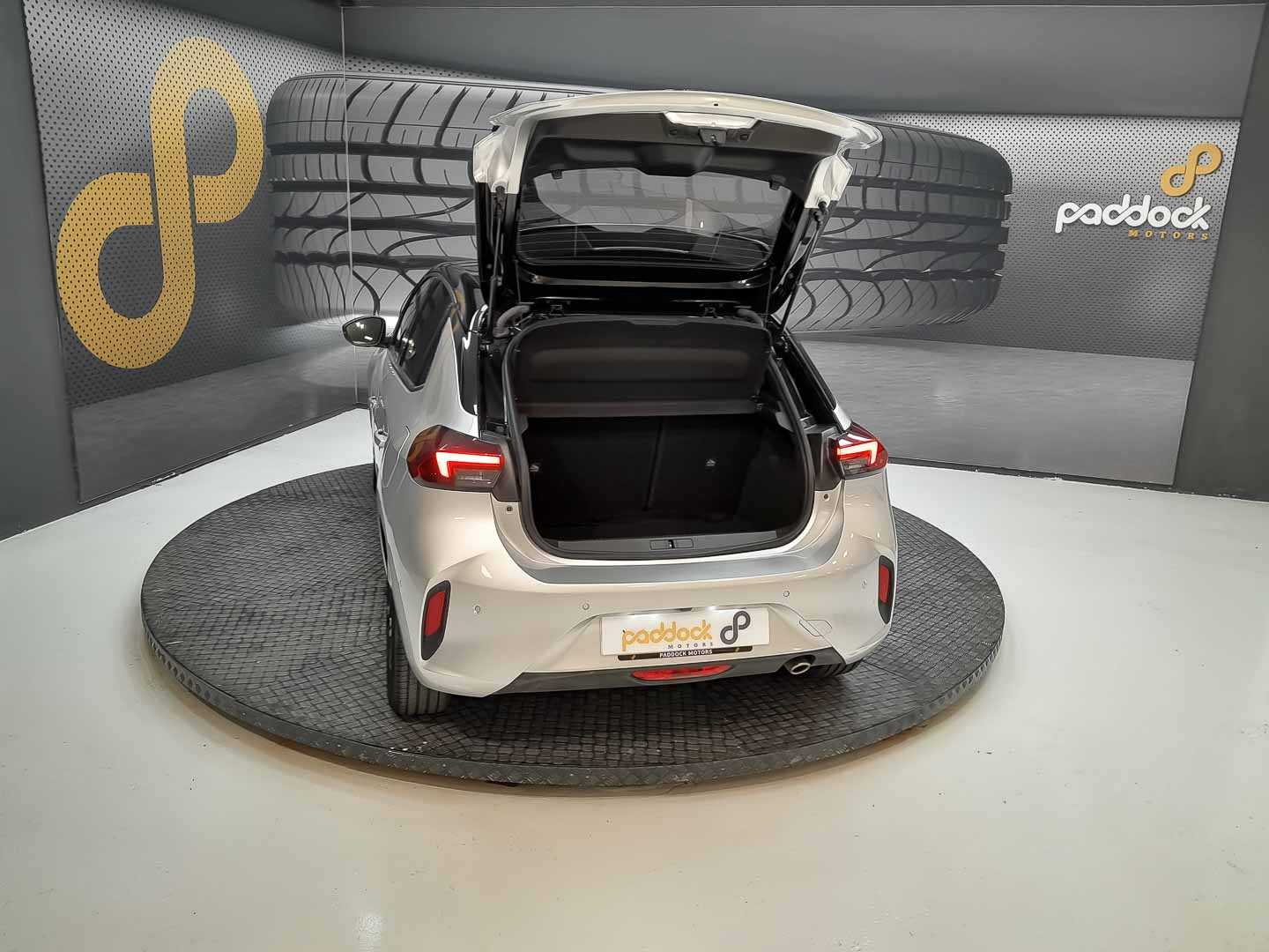 OPEL Corsa GS LINE