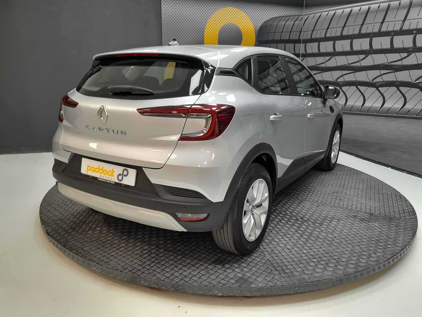Renault CAPTUR EVOLUTION