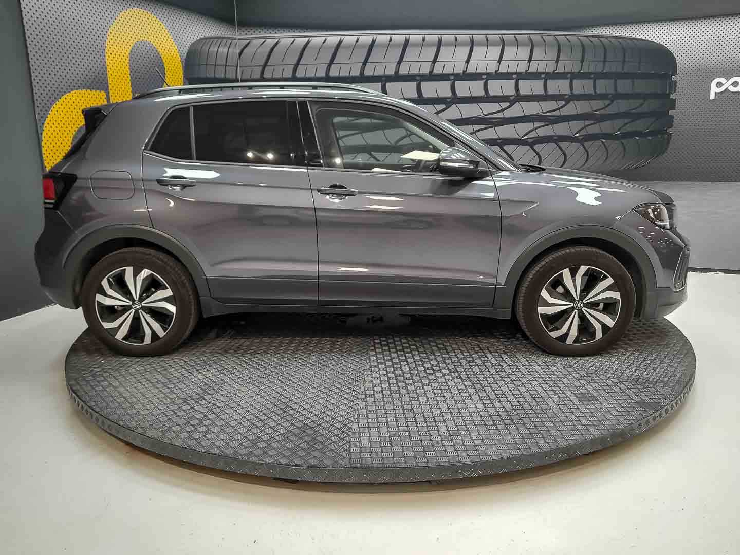 Volkswagen T CROSS LIFE
