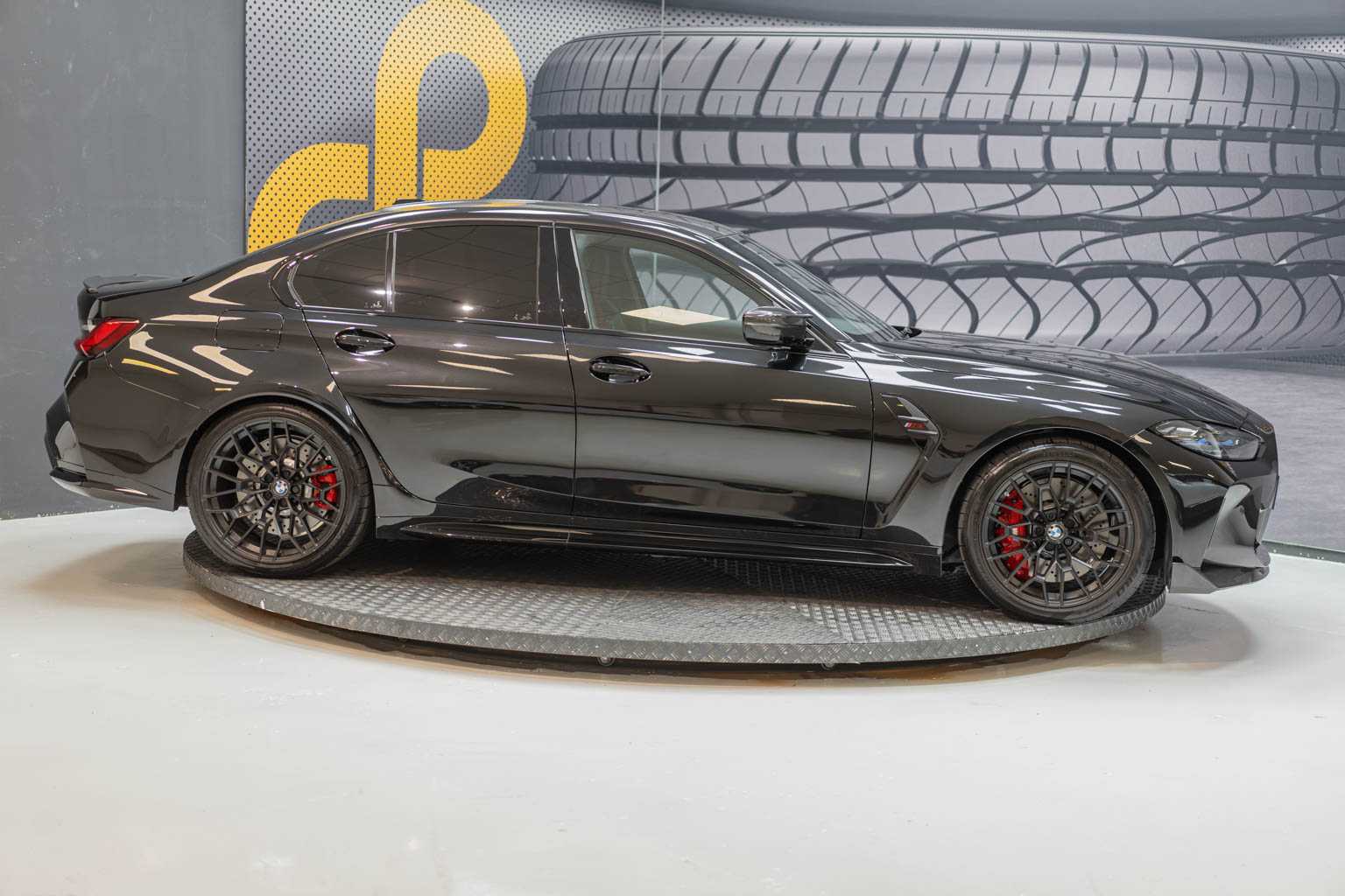 BMW M3 CS