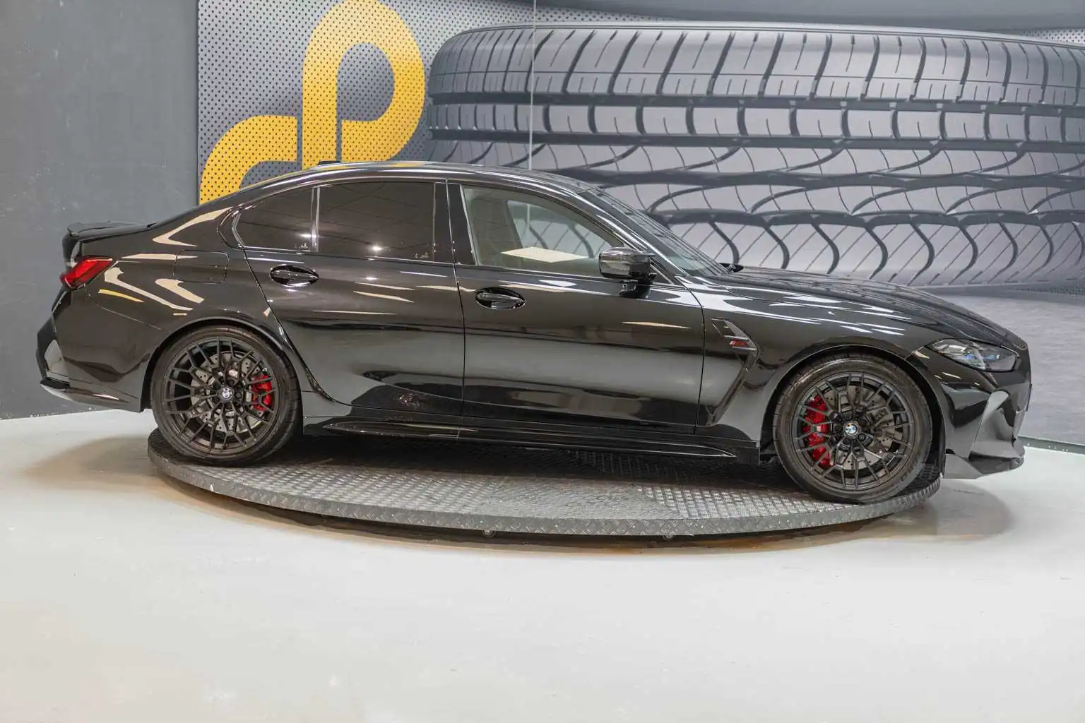 BMW M3 CS