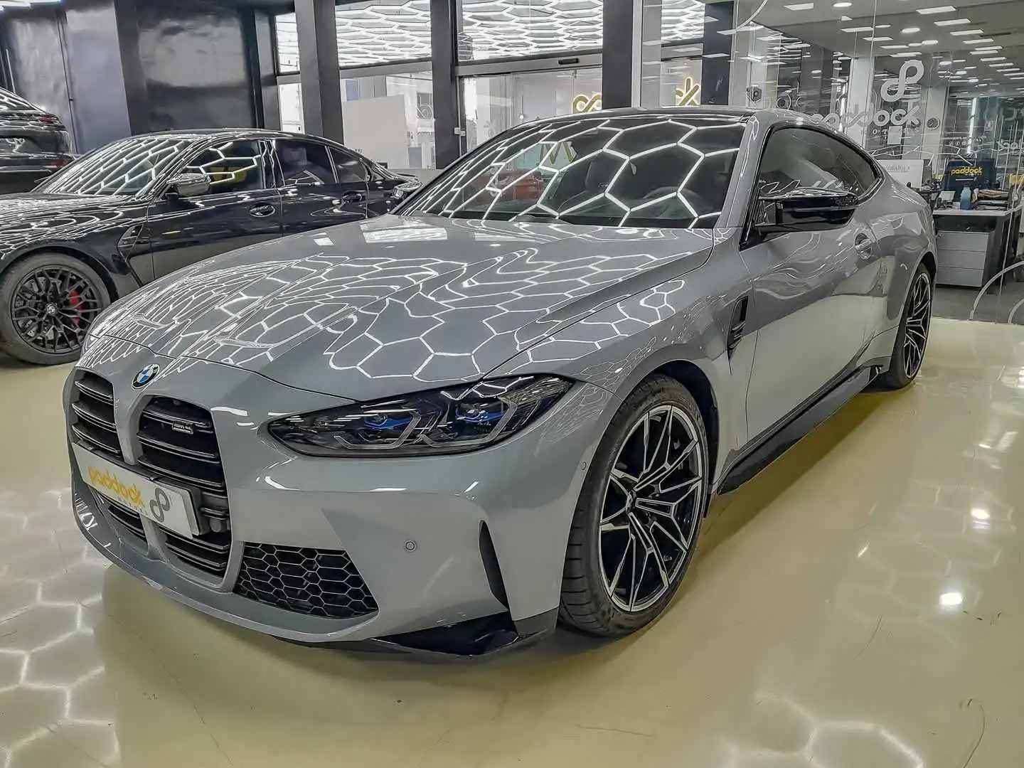 BMW M4 COMPETITION