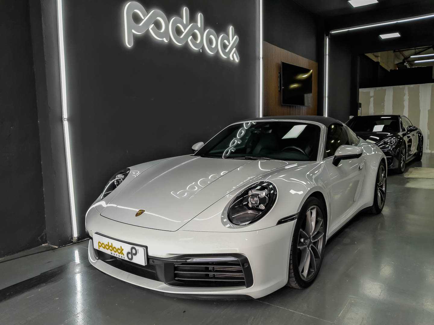 Porsche 911 TARGA 4