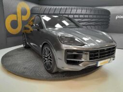 Porsche CAYENNE S E-HYBRID AWD