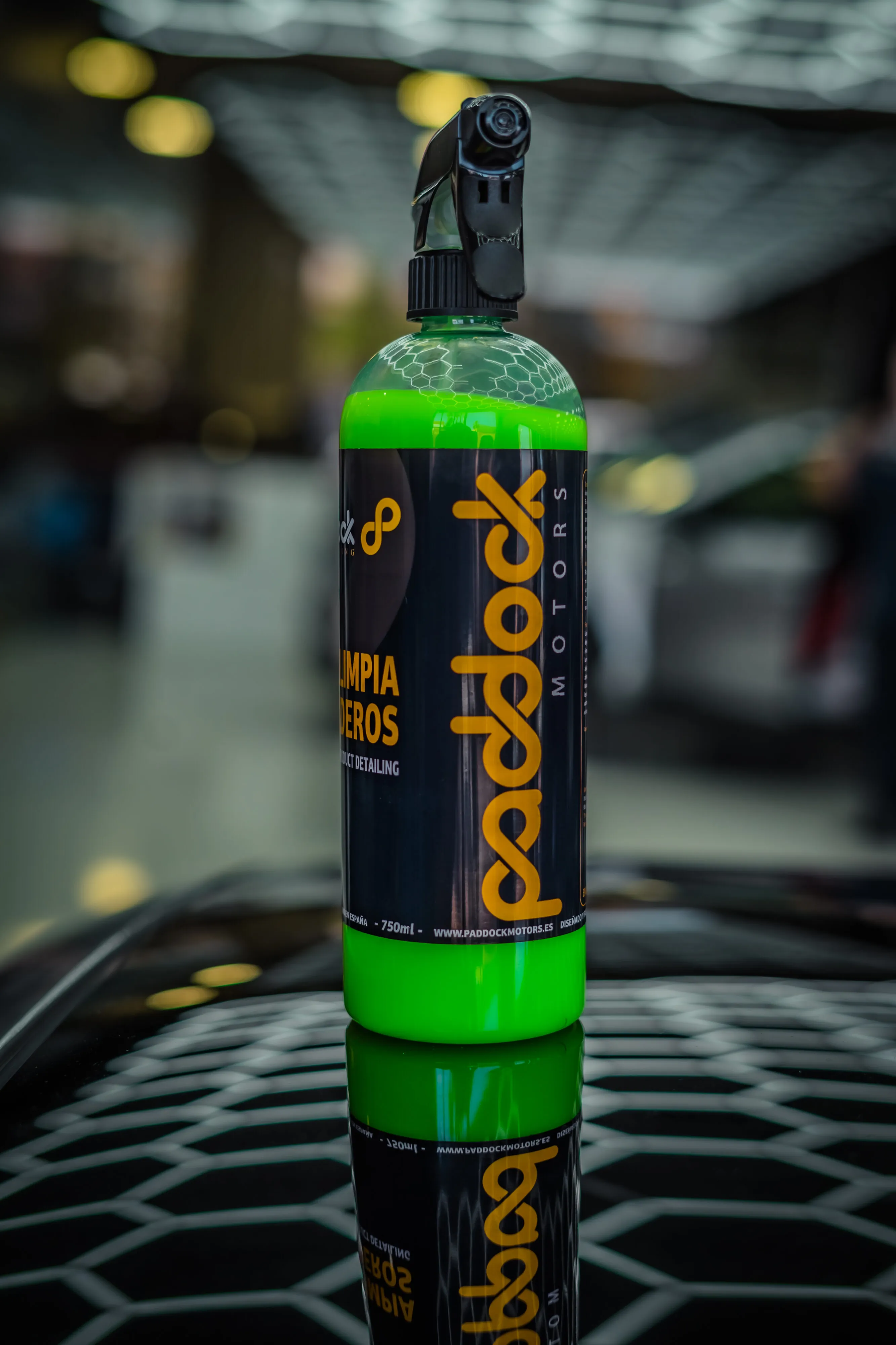 Limpiasalpicaderos paddock