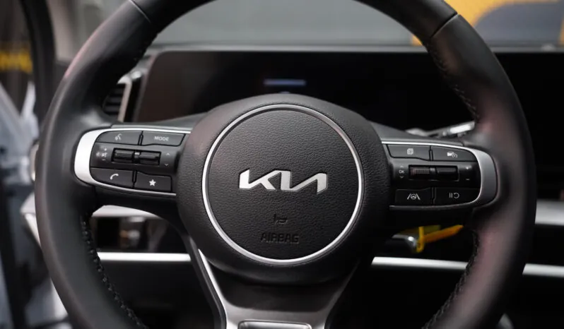 								Kia Sportage full									