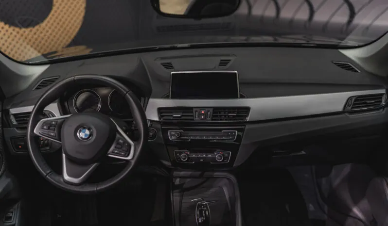 								BMW X1 full									